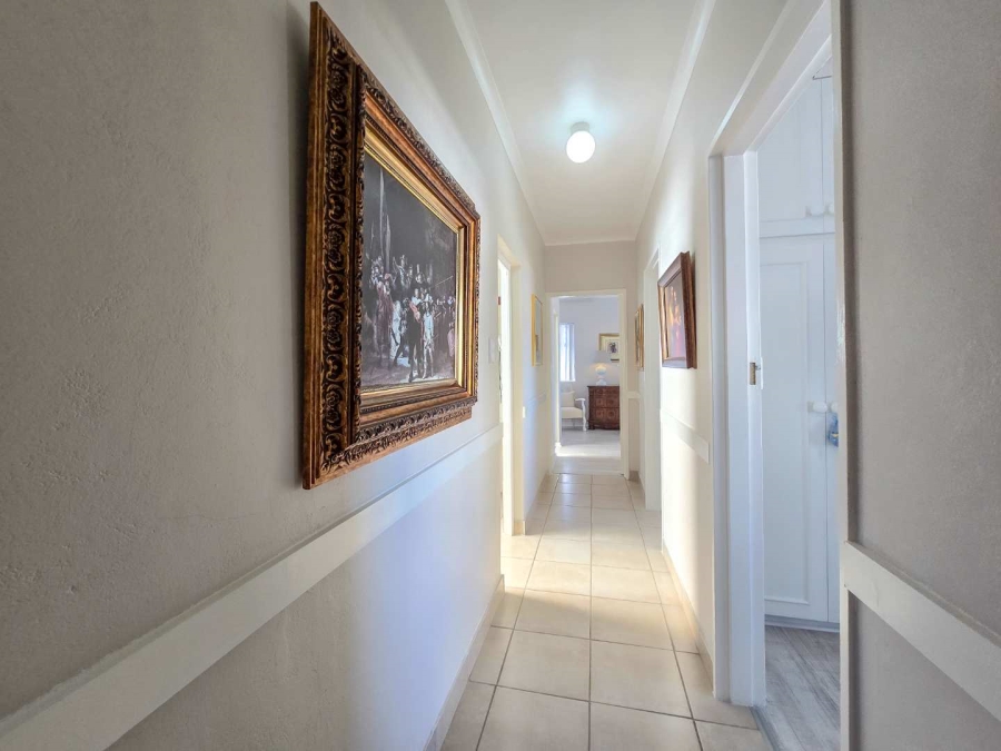 4 Bedroom Property for Sale in Jongensfontein Western Cape